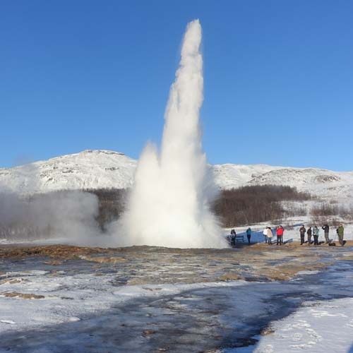 Geysir Strokkur im Winter