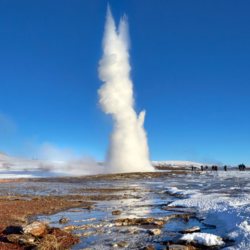 Geysir Strokkur im Winter